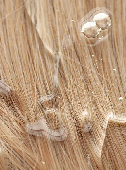 Nourish and Volumize Shampoo – Bild 2